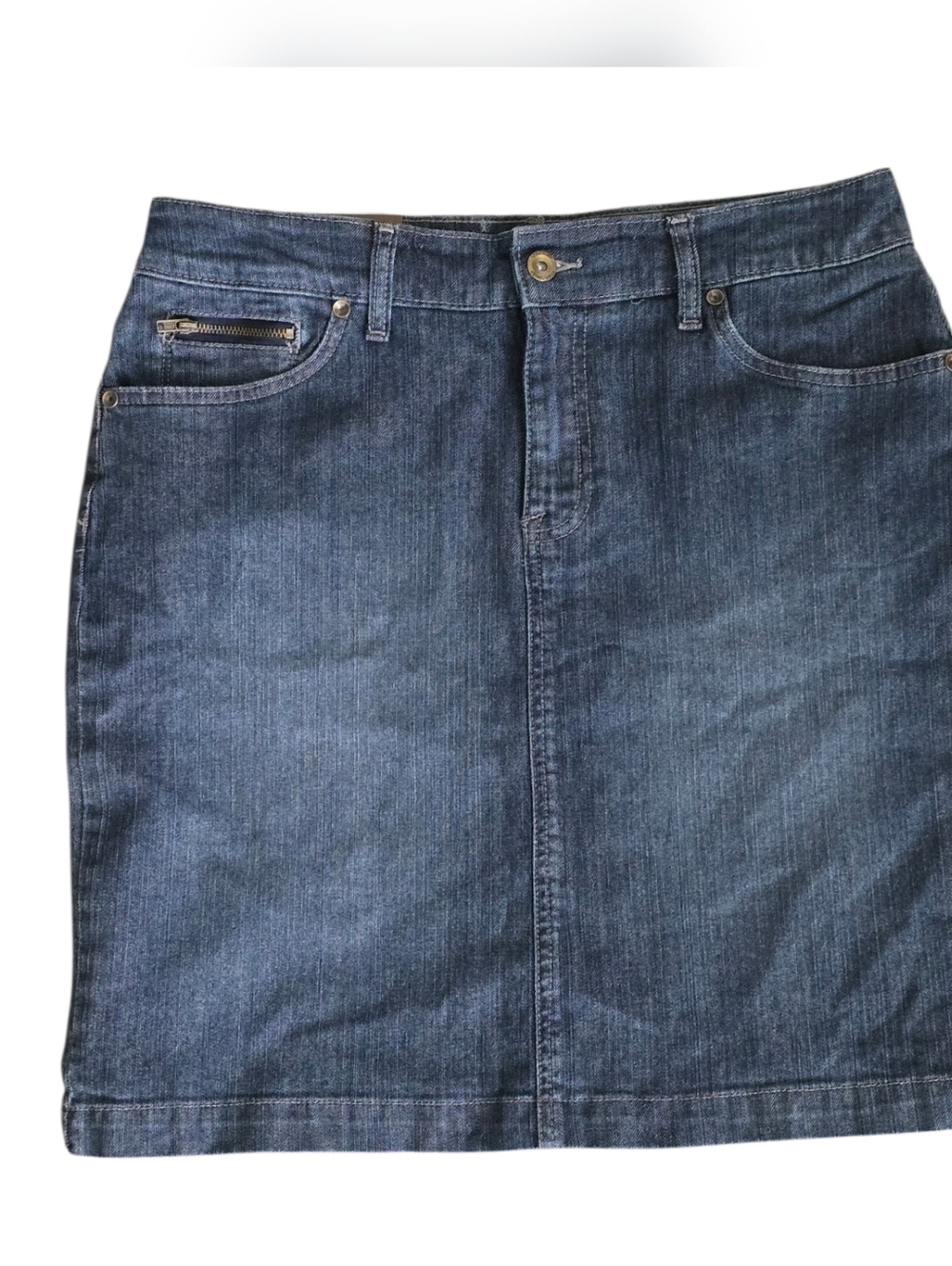 Sonoma Denim Mini Skirt – Dark Wash | Modern Fit | Size 8 Petite | Y2K Casual - Picture 2 of 5